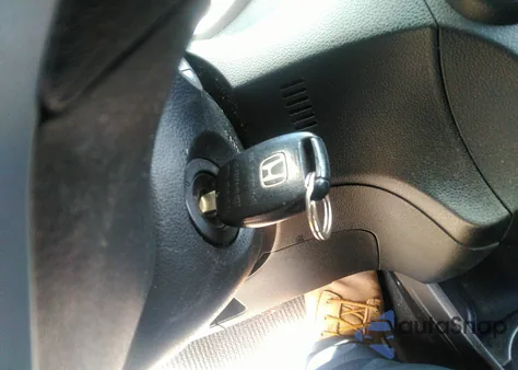 2013 Honda Fit z USA, uszkodzony, nr VIN JHMGE8H34DC056295